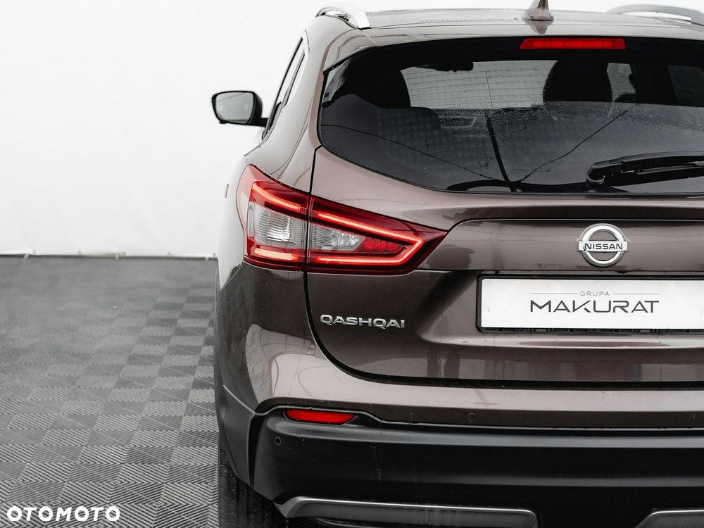 Nissan Qashqai 1.3 DIG-T N-Connecta DCT - 12