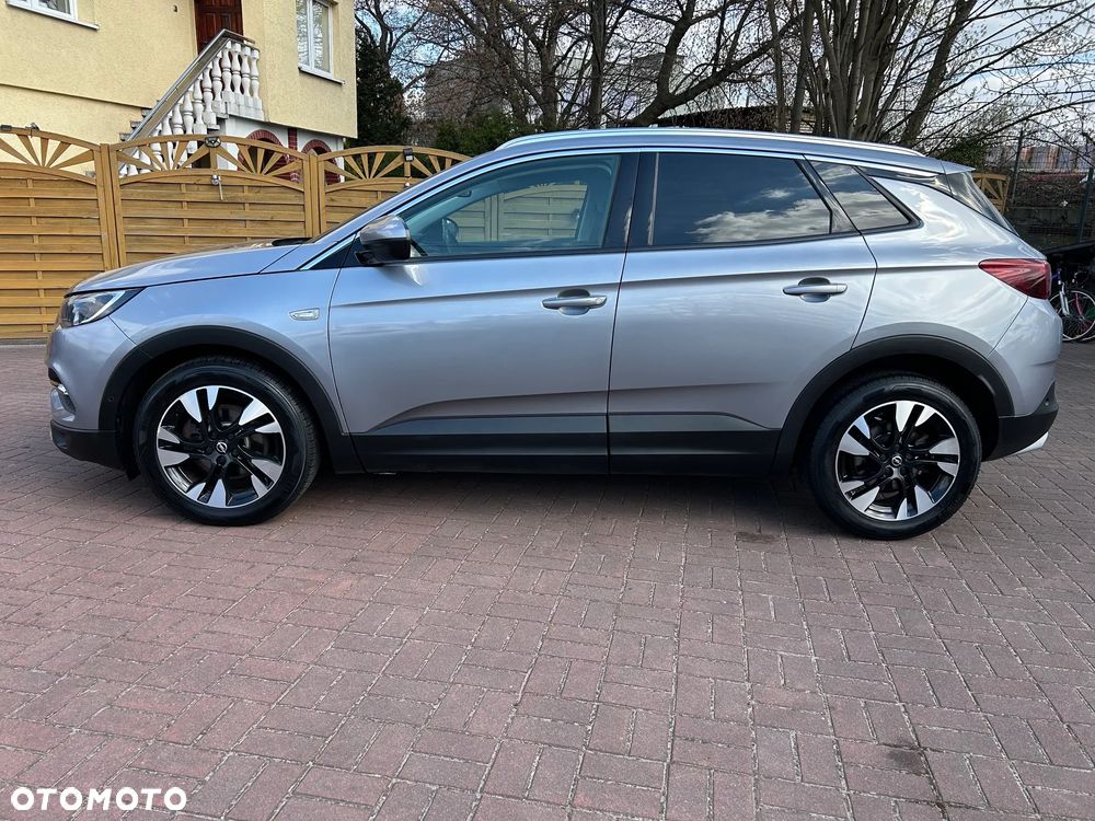 Opel Grandland X 1.6 T Elegance S&S - 25