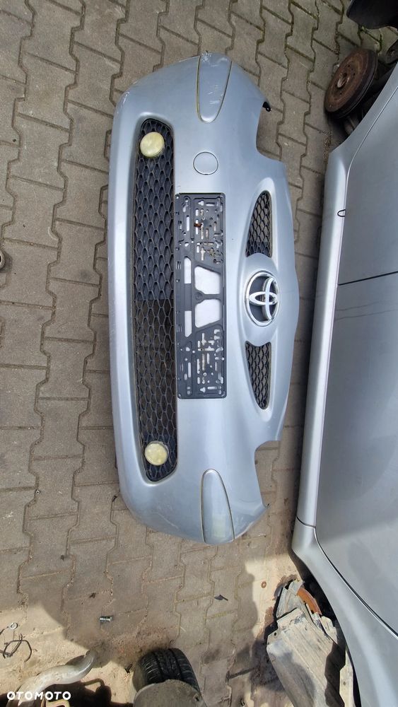 Sprzedam Zderzak Przedni Toyota Aygo - 1