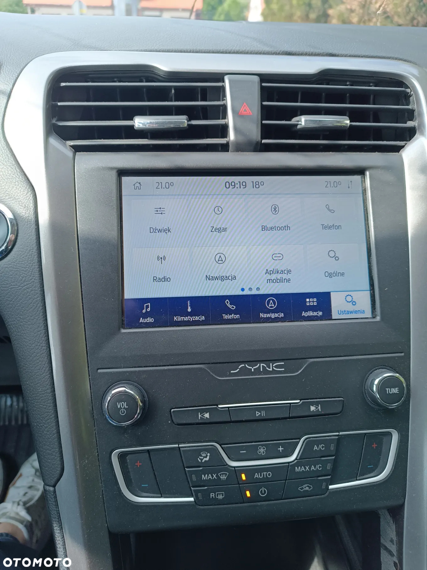 Ford Fusion - 17