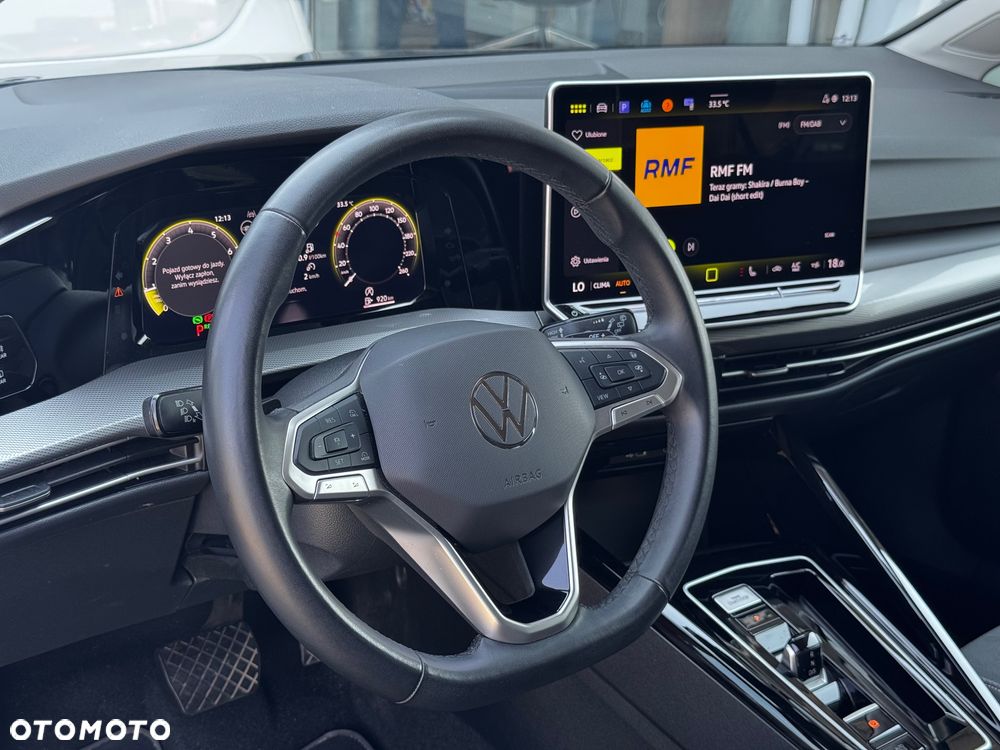 Volkswagen Golf 1.5 eTSI EVO Style DSG - 10