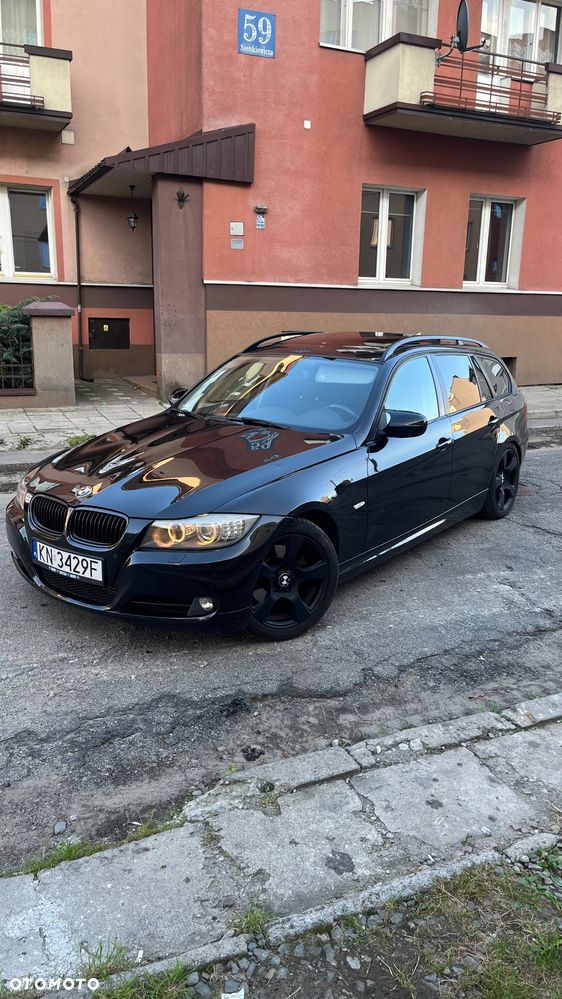 BMW Seria 3 320d DPF - 1