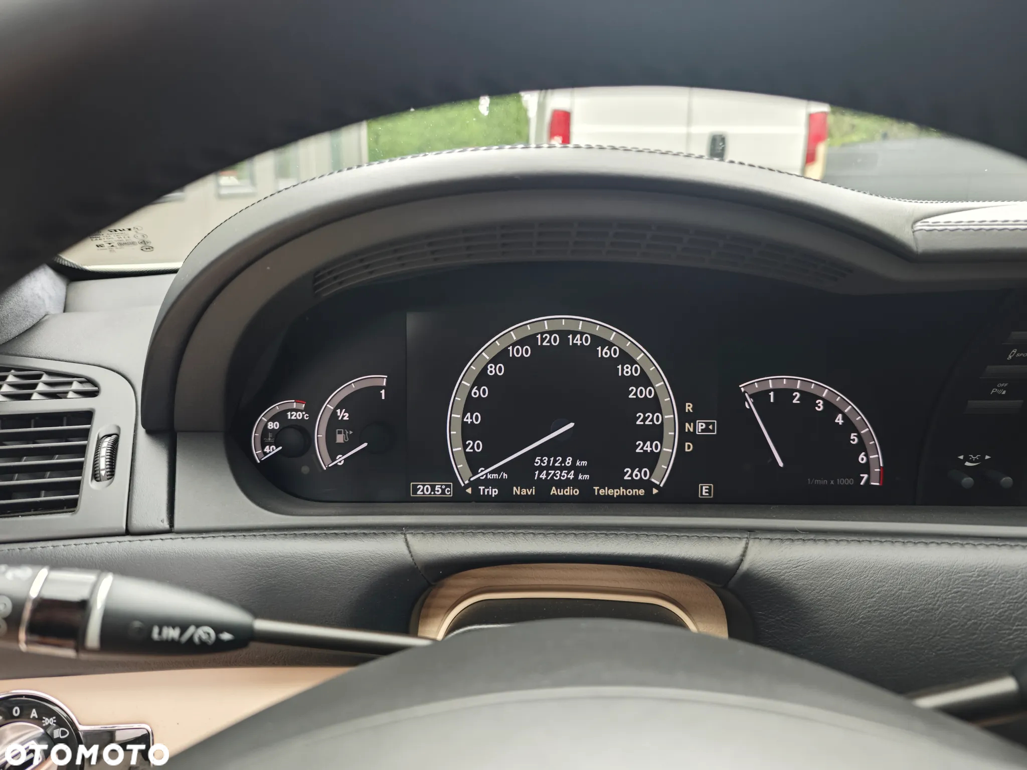 Mercedes-Benz CL - 9