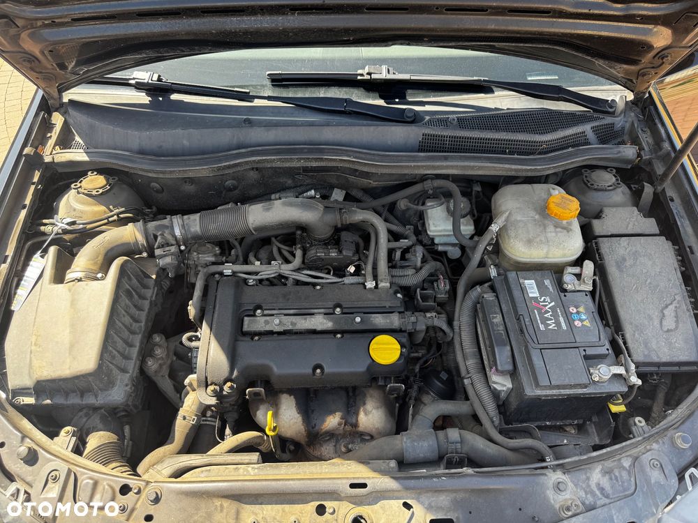 Opel Astra 1.4 - 10