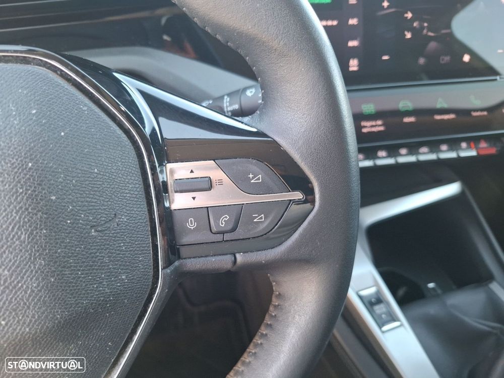 Peugeot 308 1.2 PureTech Allure - 17