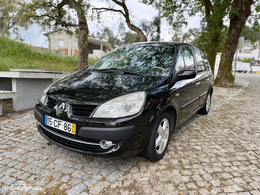 Renault Mégane Scénic - 1