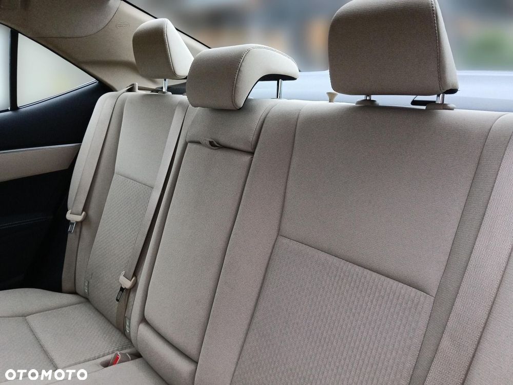 Toyota Corolla 1.6 Premium EU6 - 22