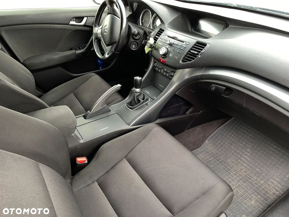 Honda Accord 2.0 Comfort - 10