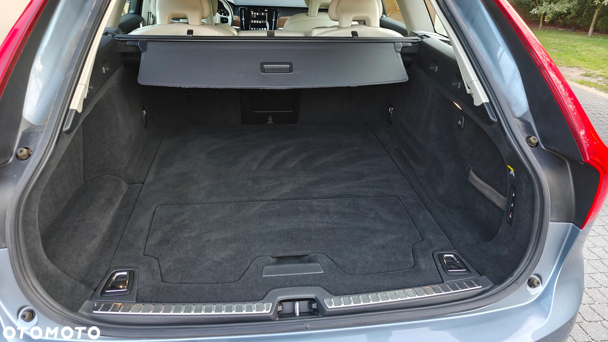 Volvo V90 D4 Geartronic Inscription - 36