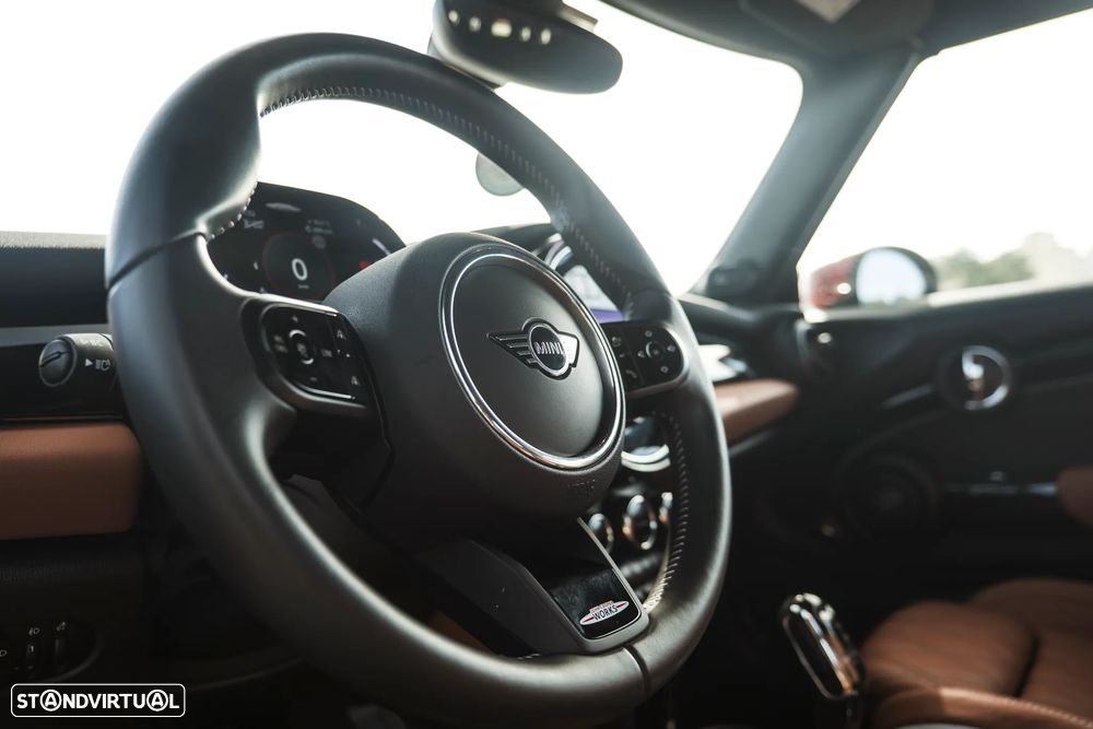 MINI Cabrio John Cooper Works Premium Essential Auto - 24