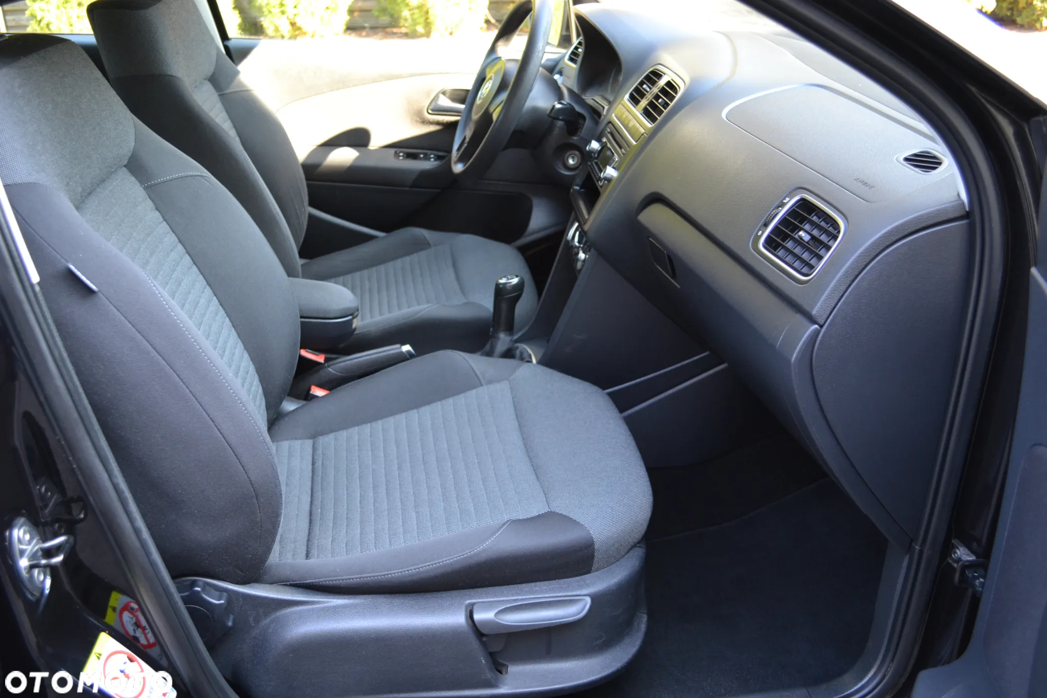 Volkswagen Polo 1.4 16V Trendline - 13