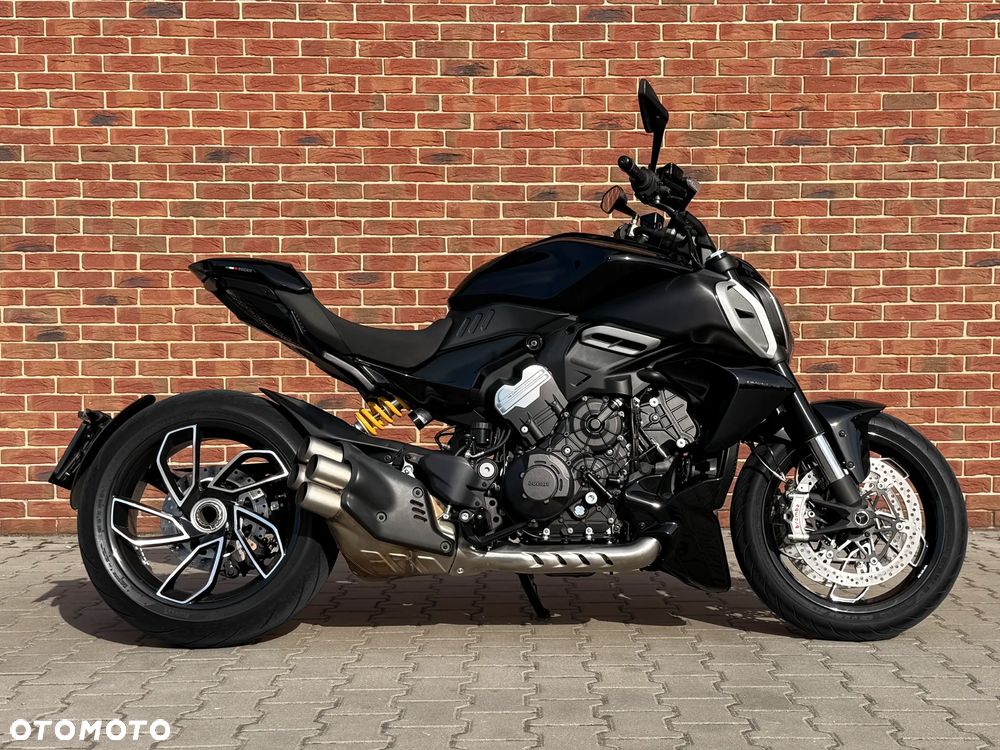 Ducati Diavel - 2