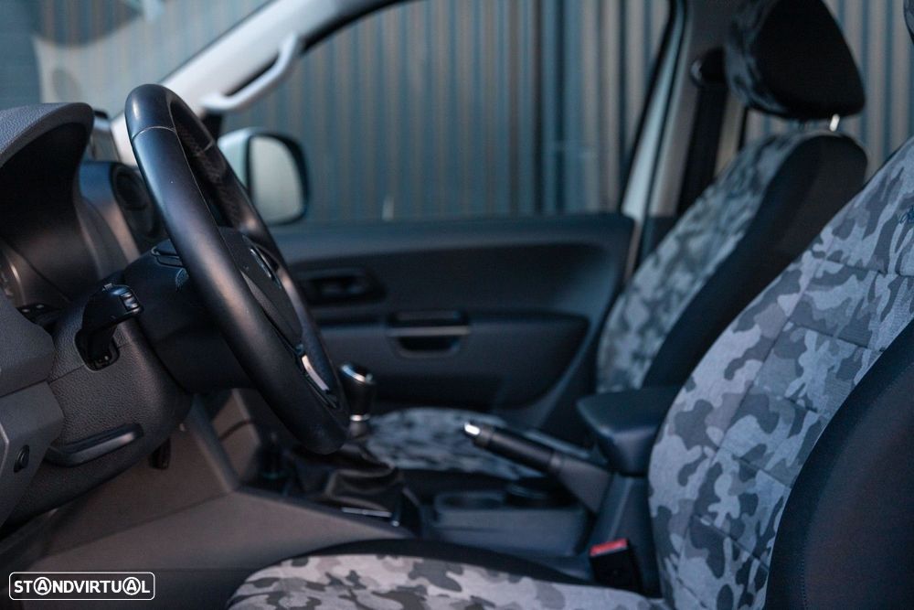 VW Amarok 2.0 TDi CD Trendline 4Motion - 21