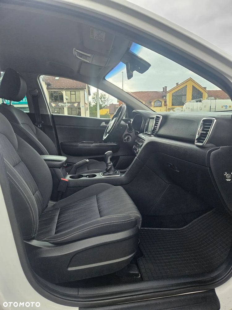 Kia Sportage - 27
