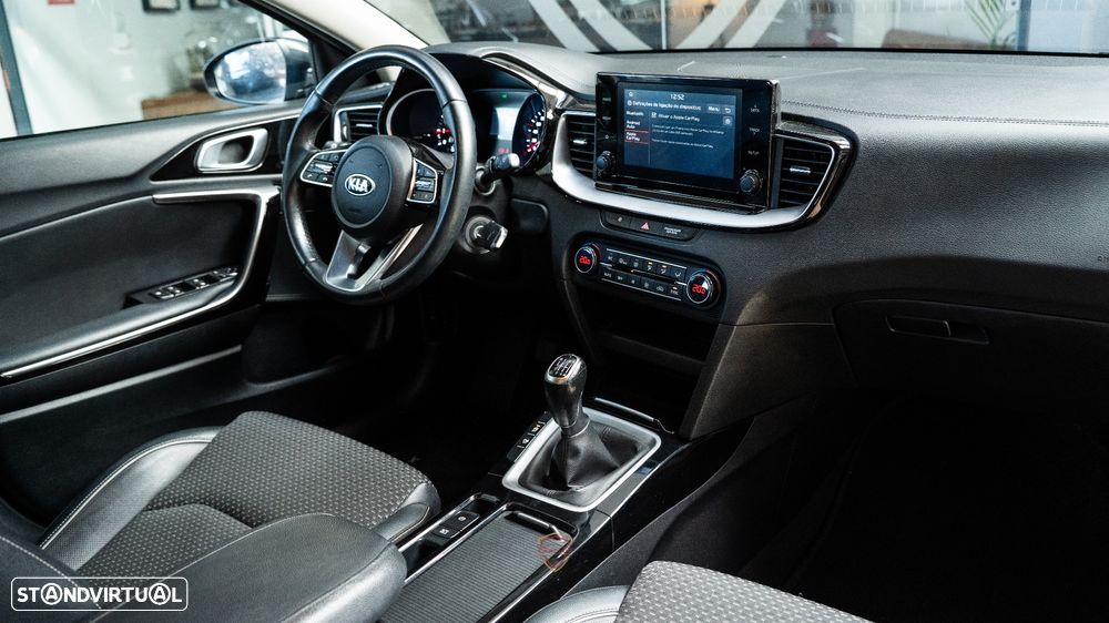 Kia XCeed 1.0 T-GDI Tech - 31