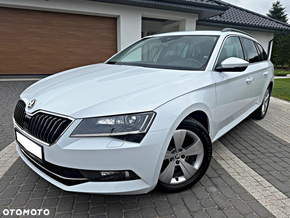 Skoda Superb 2.0 TDI DSG Style - 5