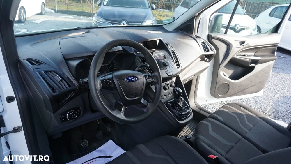 Ford Transit Connect - 12