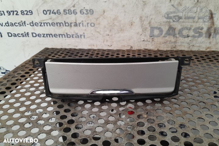 Scrumiera fata Ford Mondeo MK4 [2007 - 2010] wagon 2.0 TDCi DPF MT (1 - 4