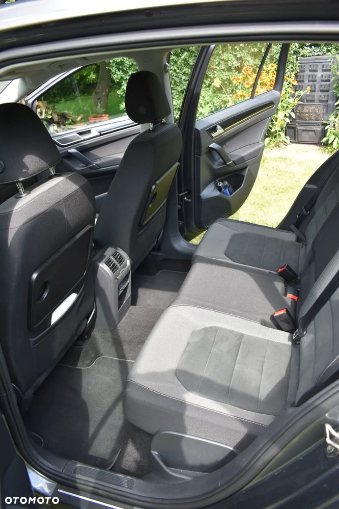 Volkswagen Golf Sportsvan SV 1.5 TSI ACT Highline - 22