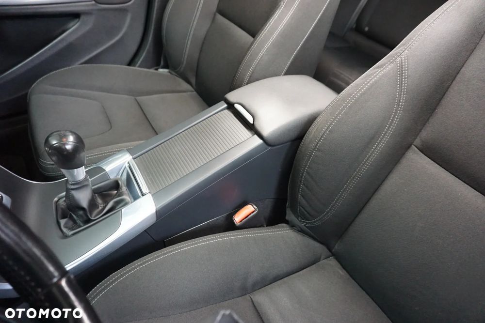 Volvo V60 DRIVe Kinetic - 22