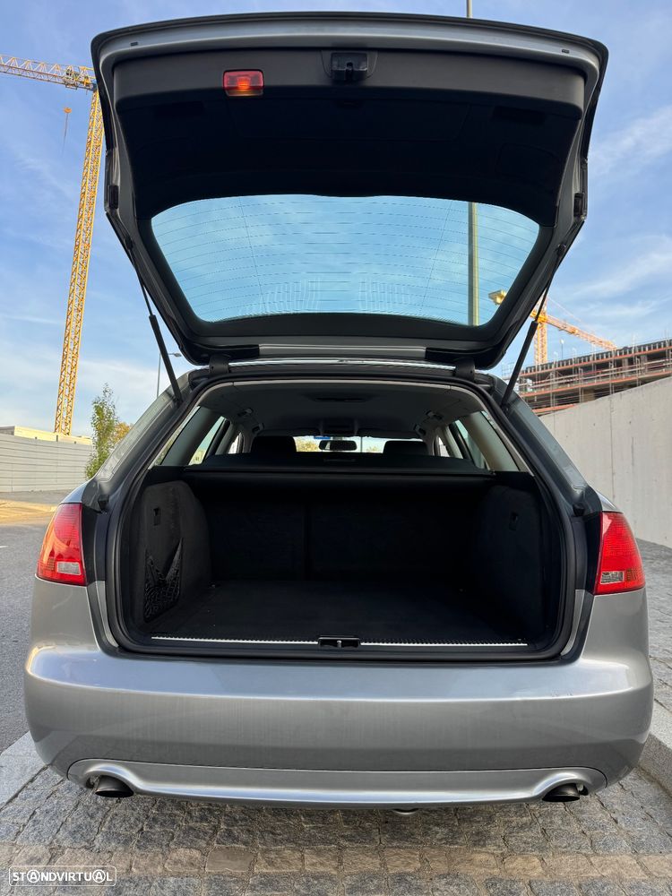 Audi A4 Avant 2.0 TDI S-line - 16
