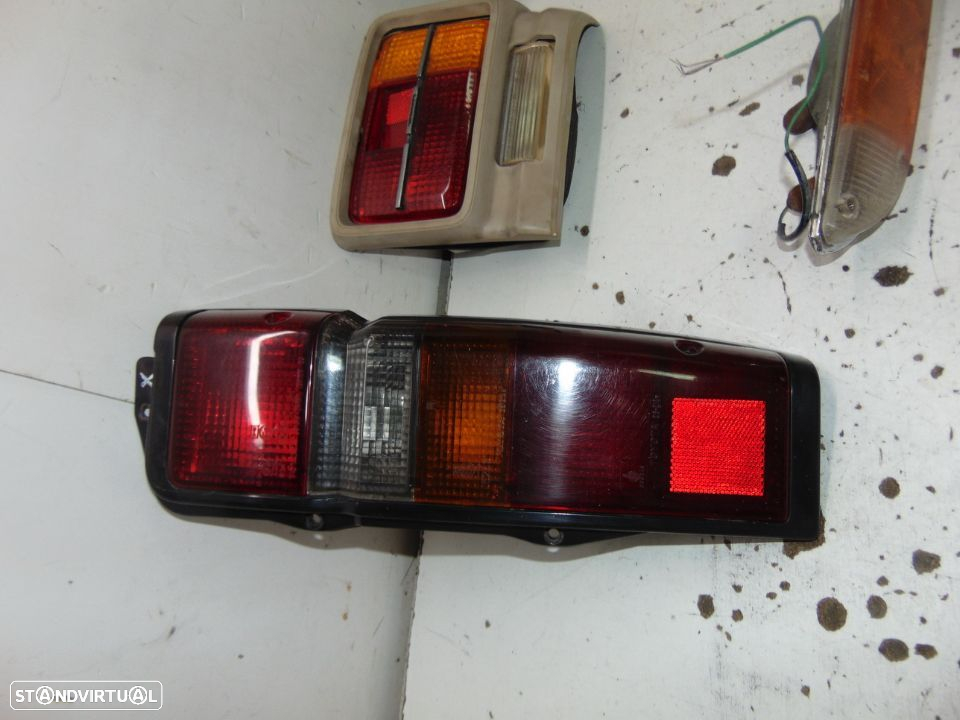 Toyota farolins antigos hiace,corolla ,land cruiser - 2