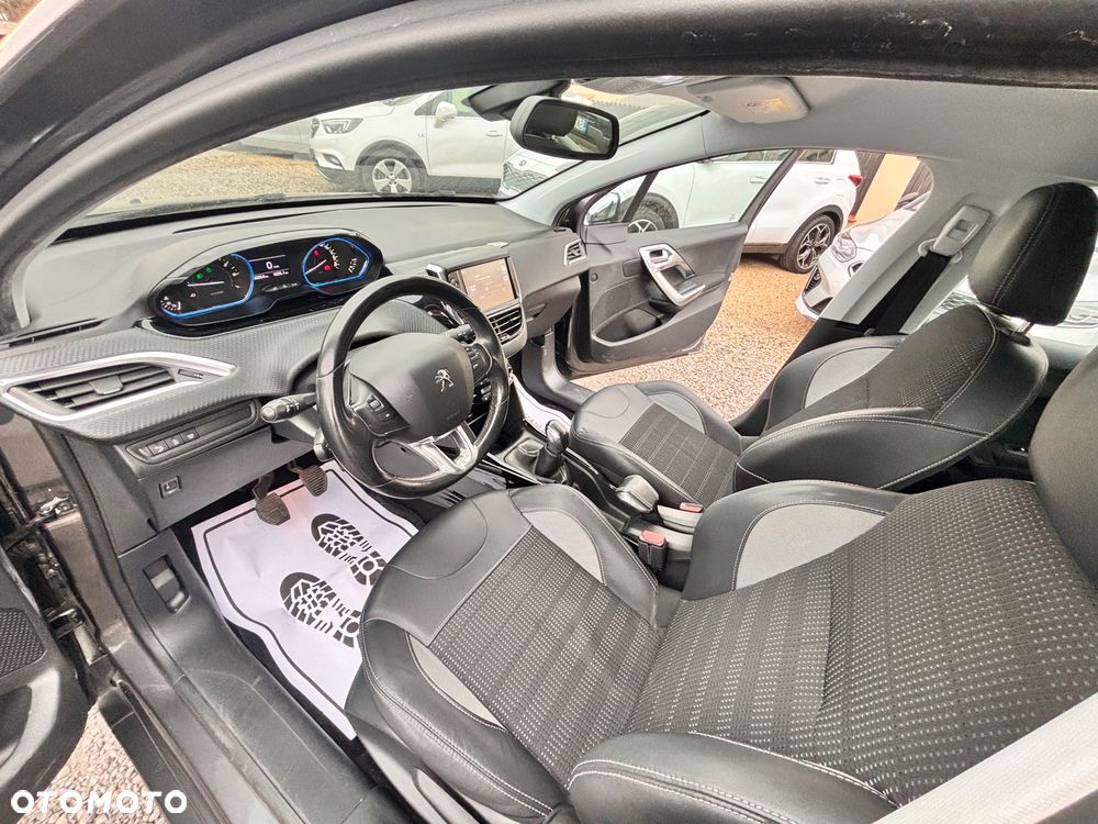 Peugeot 2008 1.6 VTi Allure - 10