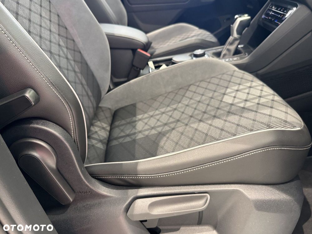 Volkswagen Tiguan 2.0 TSI 4Mot R-Line DSG - 19