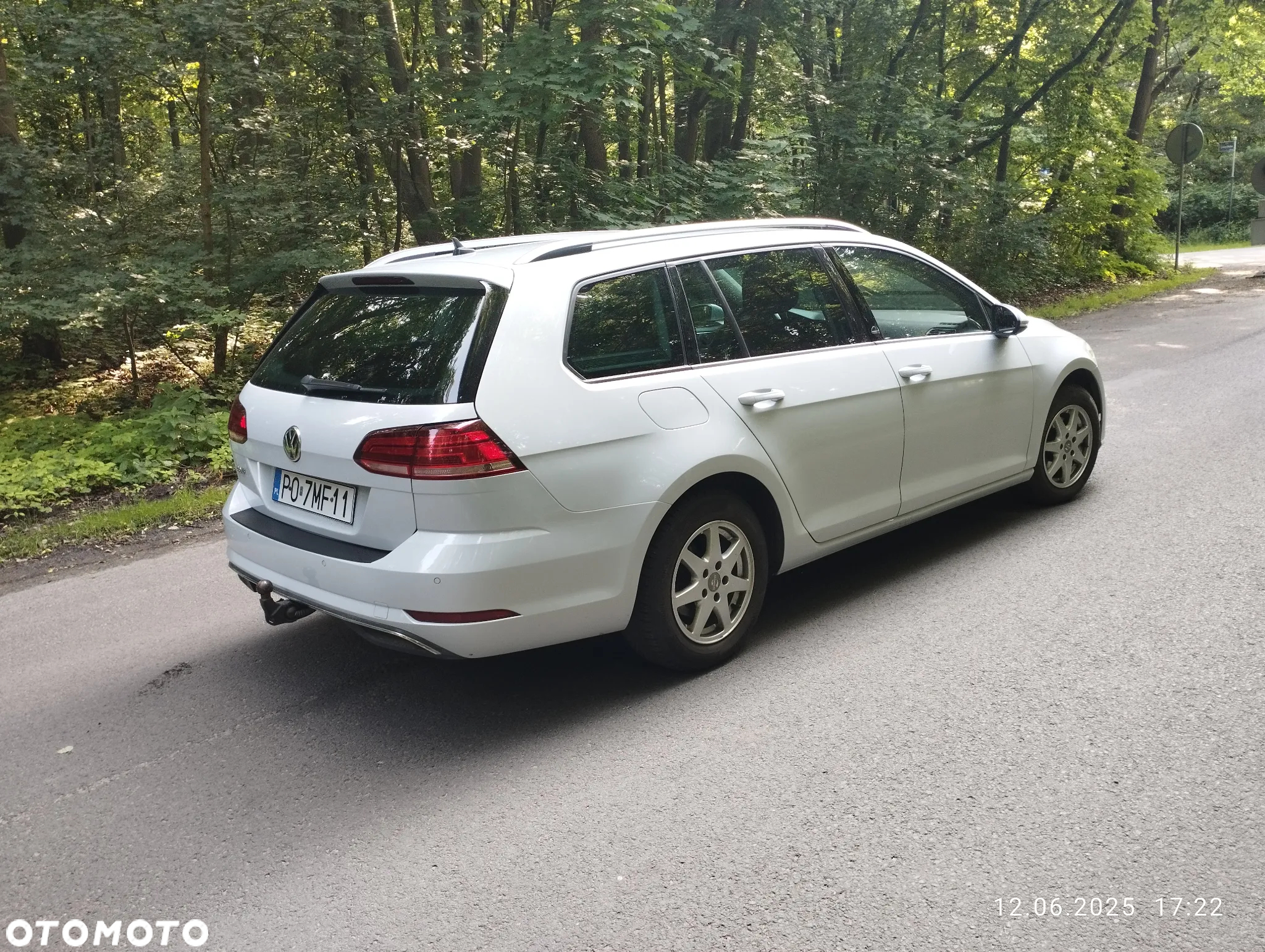 Volkswagen Golf - 2