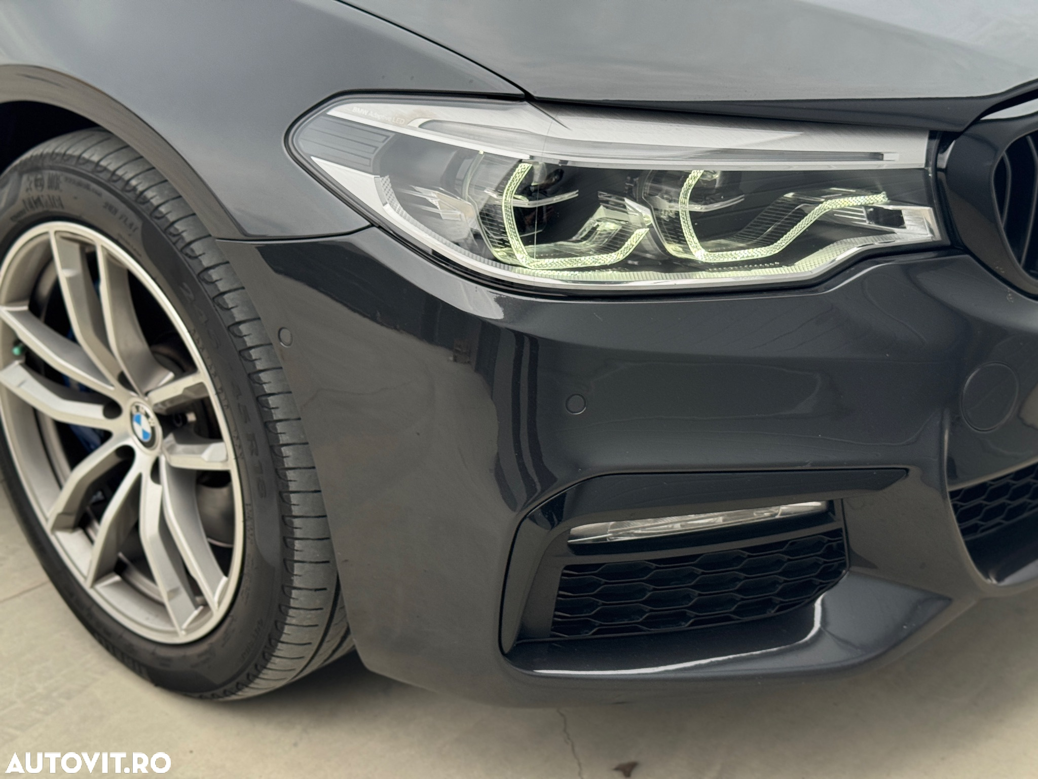 BMW Seria 5 530d xDrive AT - 21
