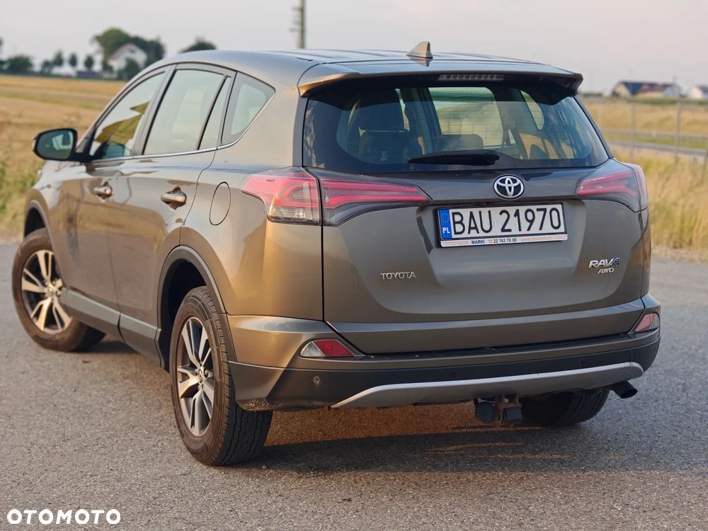 Toyota RAV4 2.0 Active 4x4 - 6
