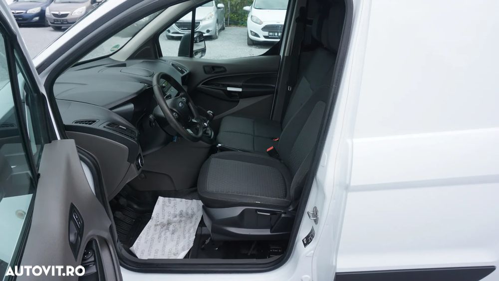 Ford Transit Connect - 6