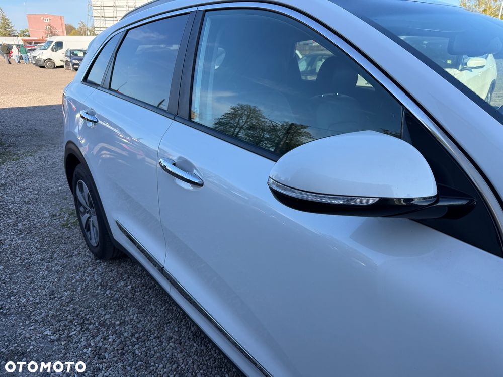 Kia Niro 1.6 GDI PHEV 2WD OPF Vision - 17