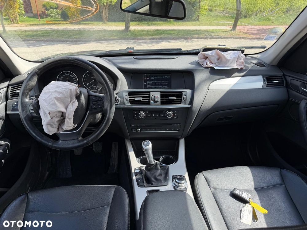 BMW X3 xDrive20d - 14