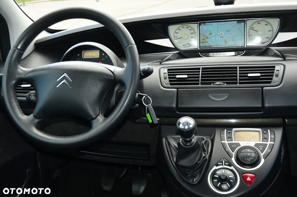 Citroën C8 HDi 165 Exclusive - 21