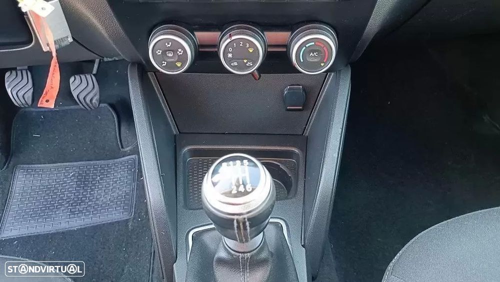 Dacia Duster 1.5 dCi SL Black Shadow - 11