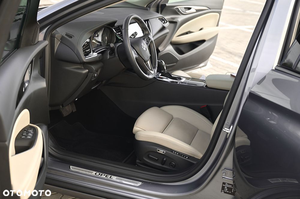 Opel Insignia 2.0 CDTI Innovation S&S - 12