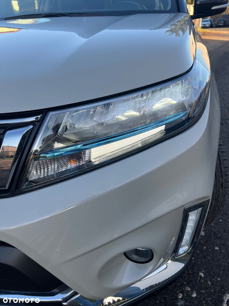 Suzuki Vitara 1.4 Boosterjet SHVS Premium 4WD - 10