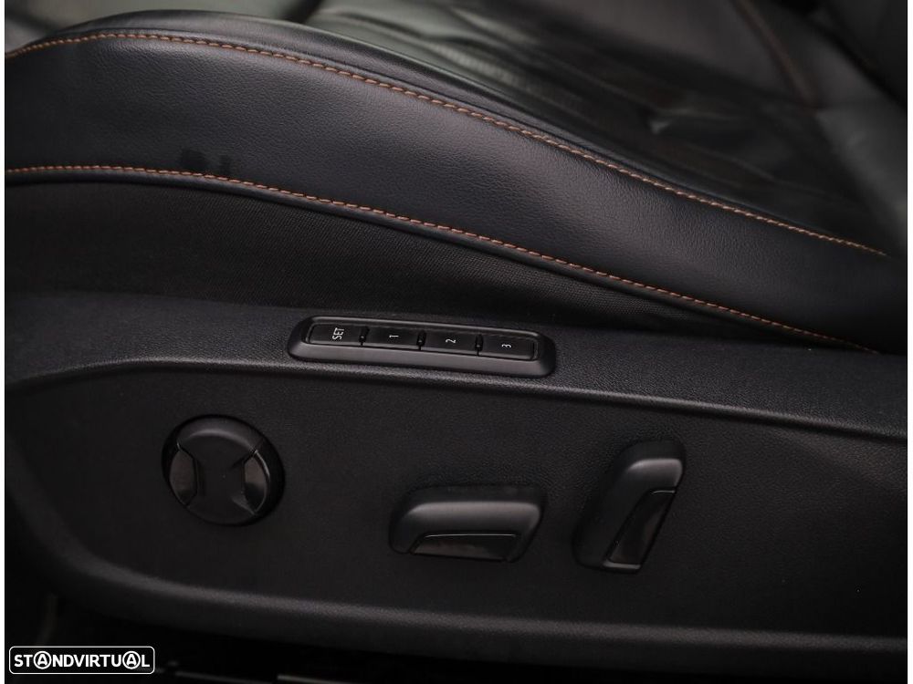 Cupra Formentor 1.5 TSI DSG - 33