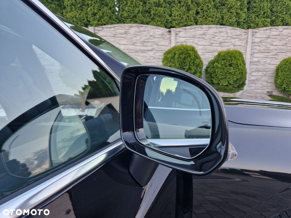Volvo XC 60 B4 D Inscription - 14