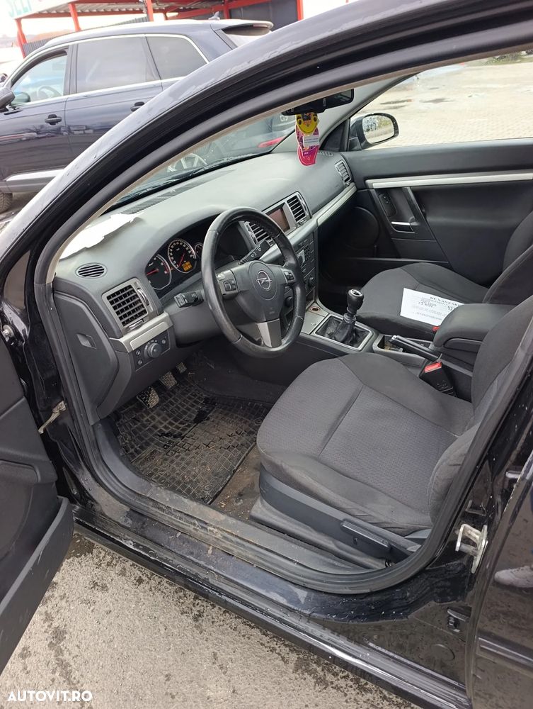 Opel Vectra 1.9 CDTI Elegance - 3