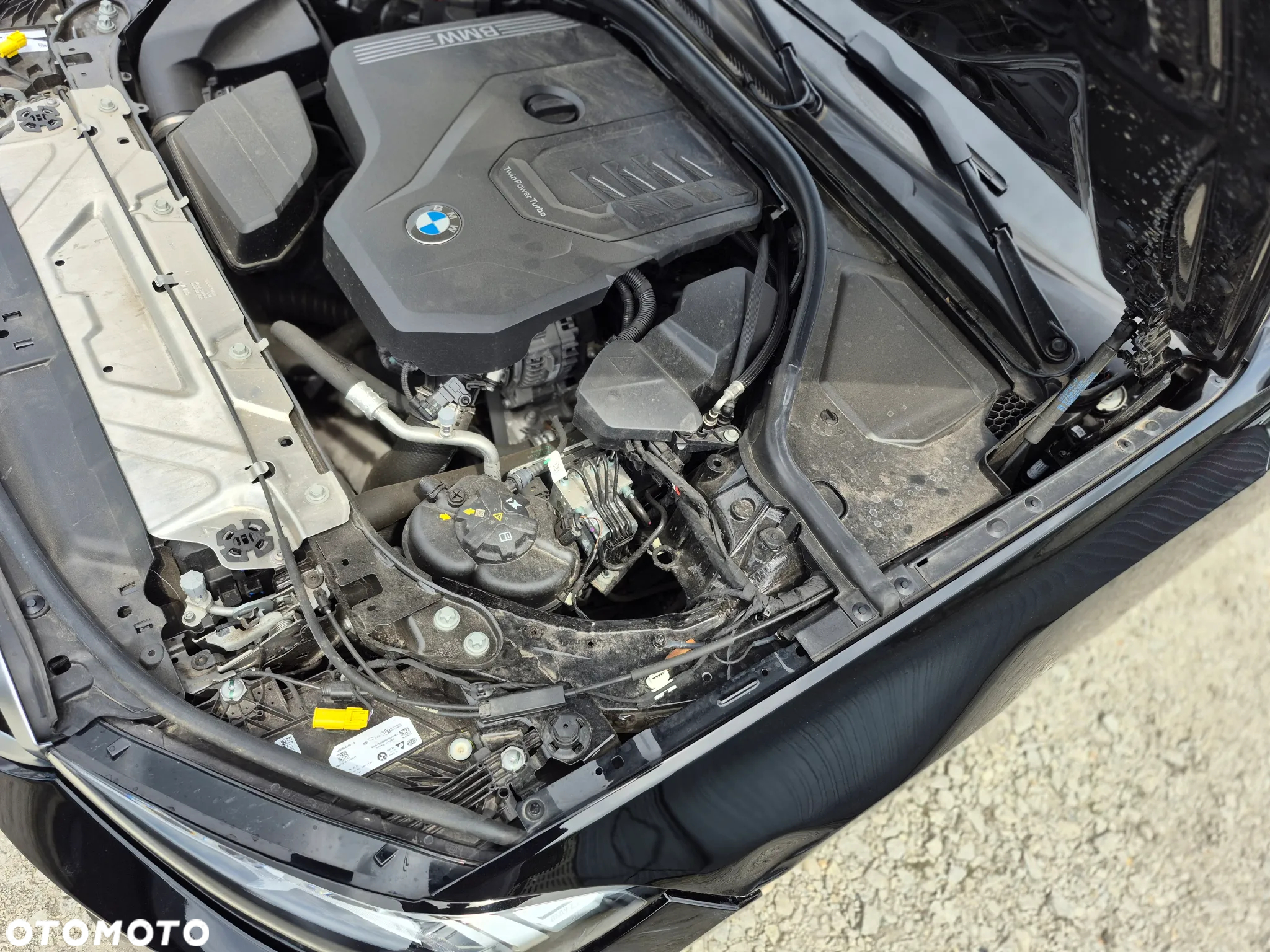 BMW Seria 3 318i - 18