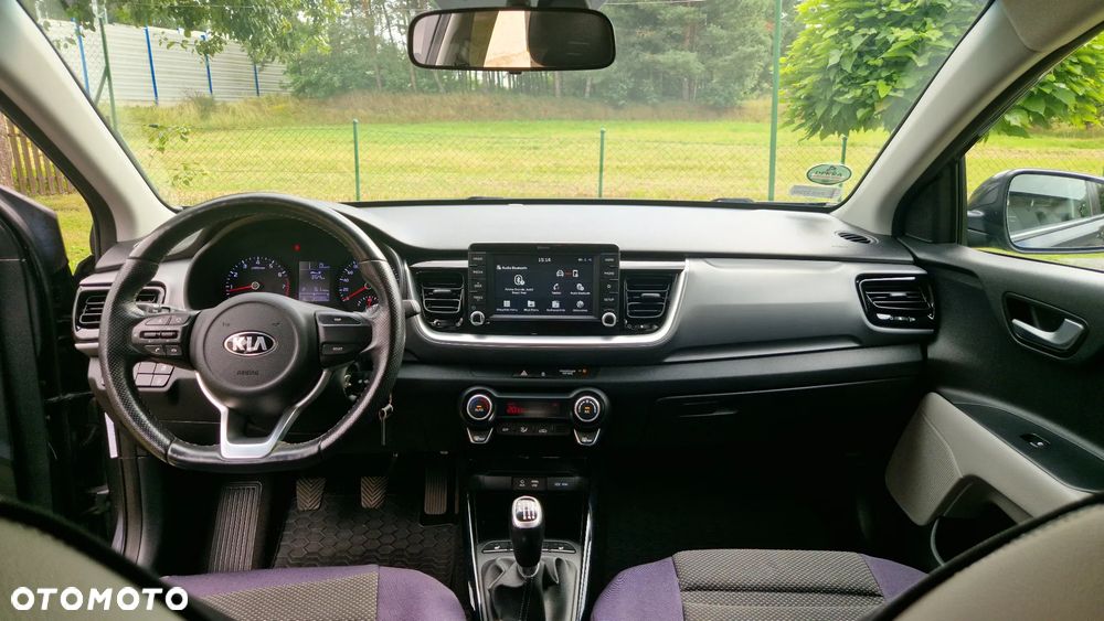 Kia Stonic 1.4 L - 11