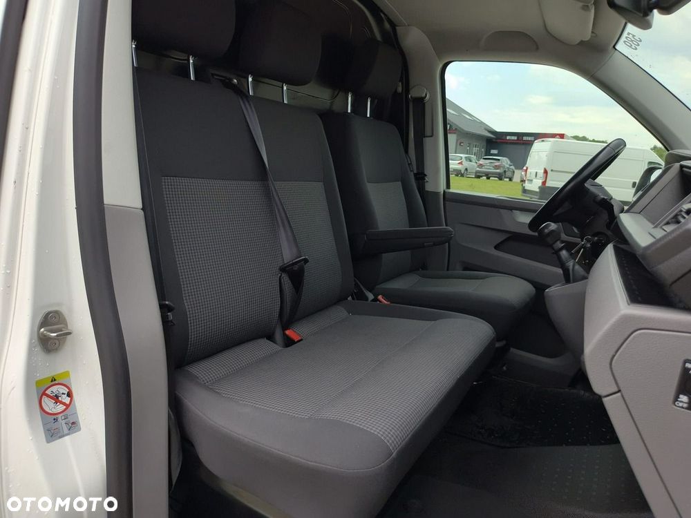 Volkswagen Transporter - 14