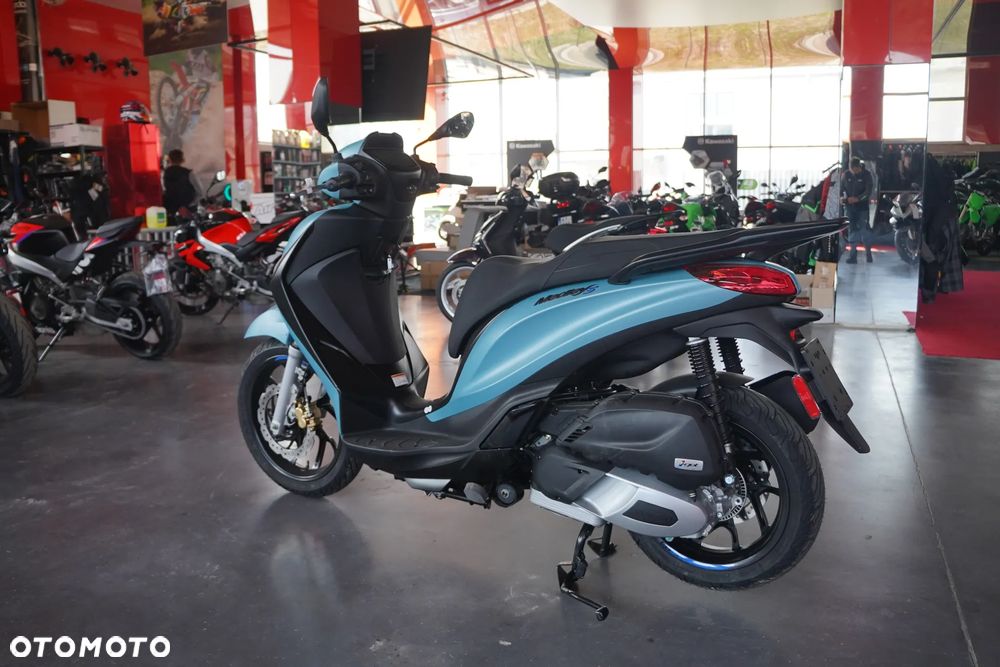 Piaggio Medley - 5