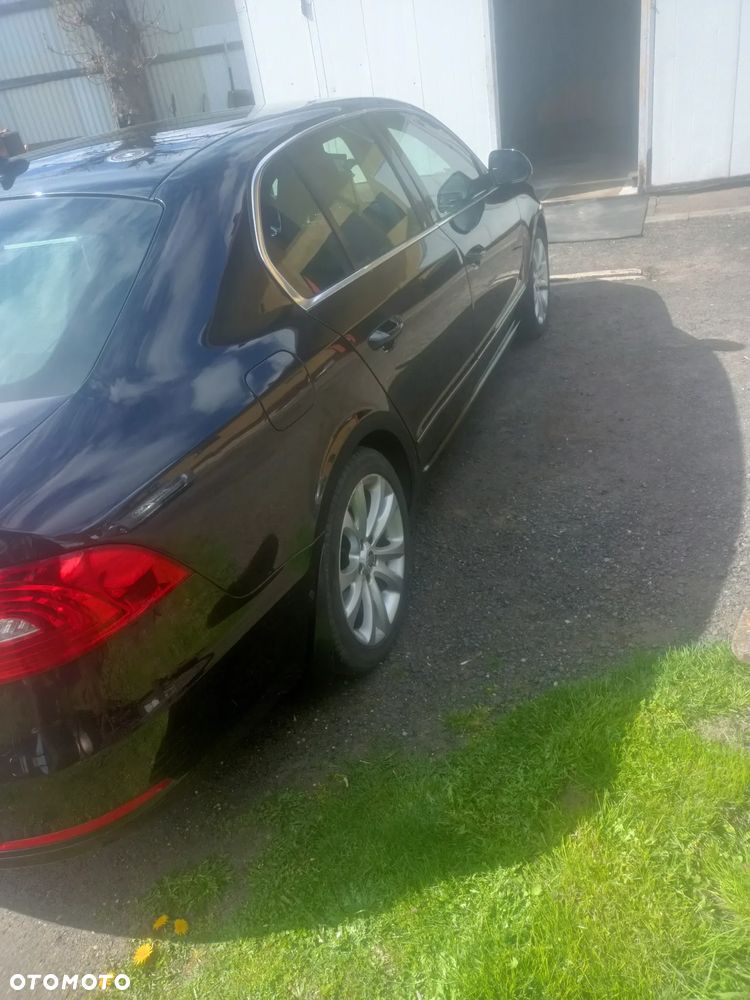 Skoda Superb 2.0 TDI Elegance - 4