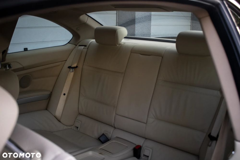 BMW Seria 3 - 13