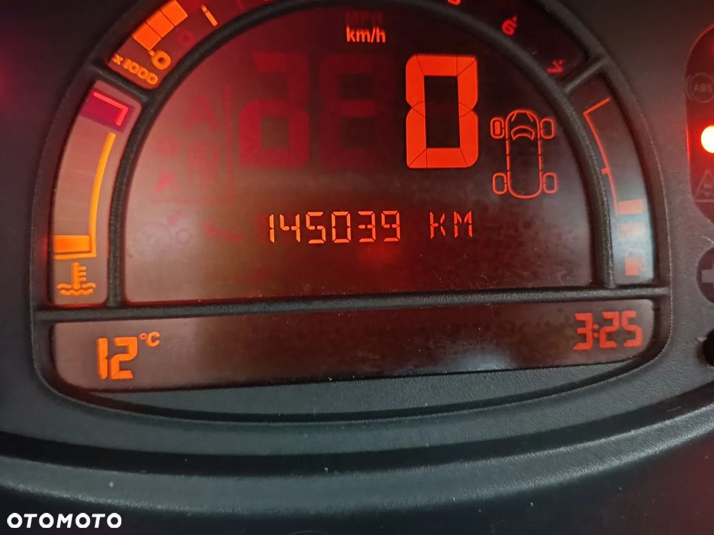 Renault Modus - 20