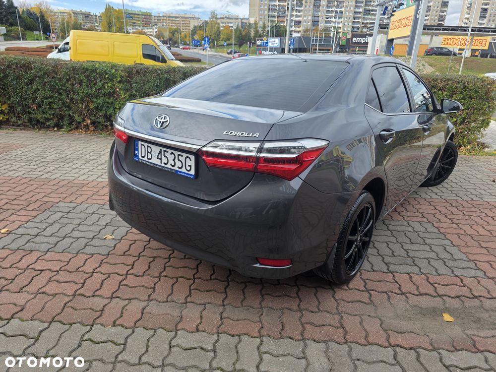 Toyota Corolla 1.6 Prestige - 24