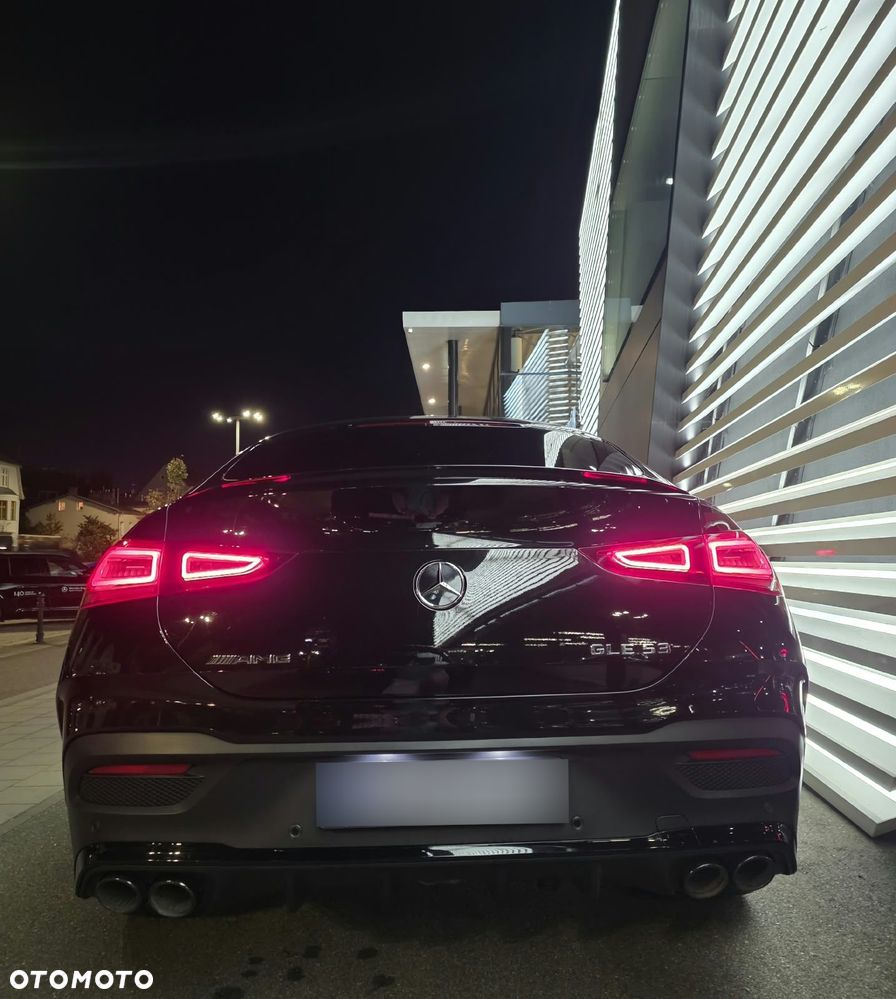 Mercedes-Benz GLE - 16